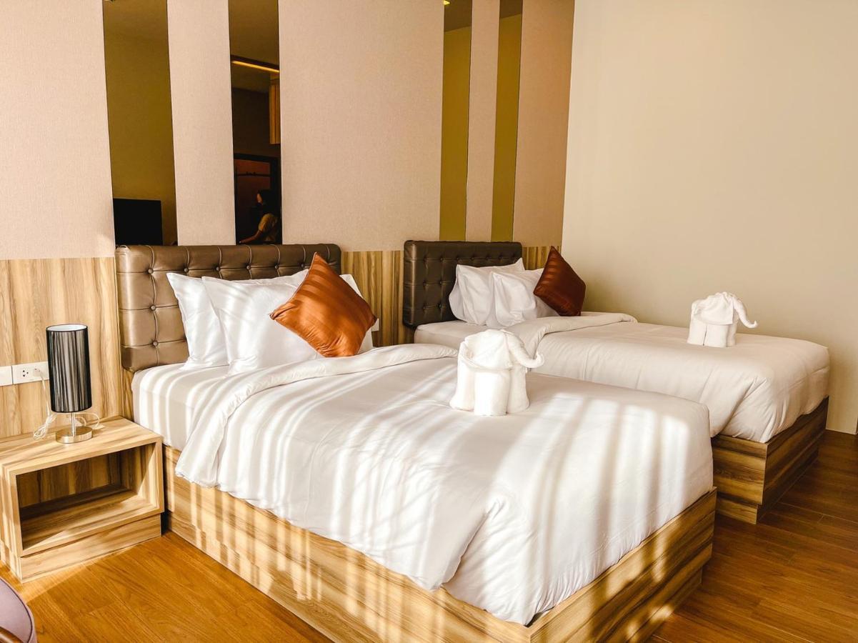 Sukruethai Hotel Chiang Mai - โรงแรมสุขฤทัย เชียงใหม่ エクステリア 写真